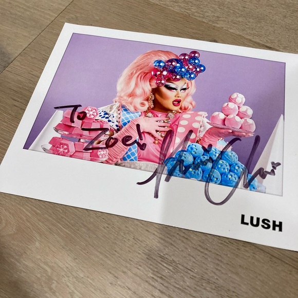 Kim Chi Signed Lush Collab Promo Print - Picture 4 of 4